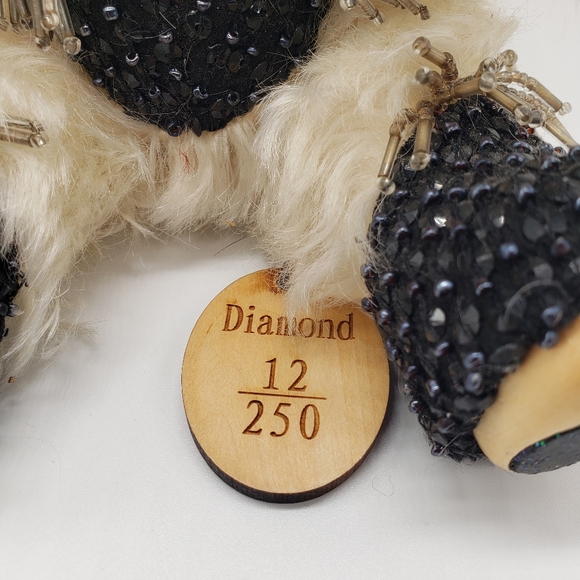 Robert Raikes April Birthday Bear named Diamond - Picture 10 of 11